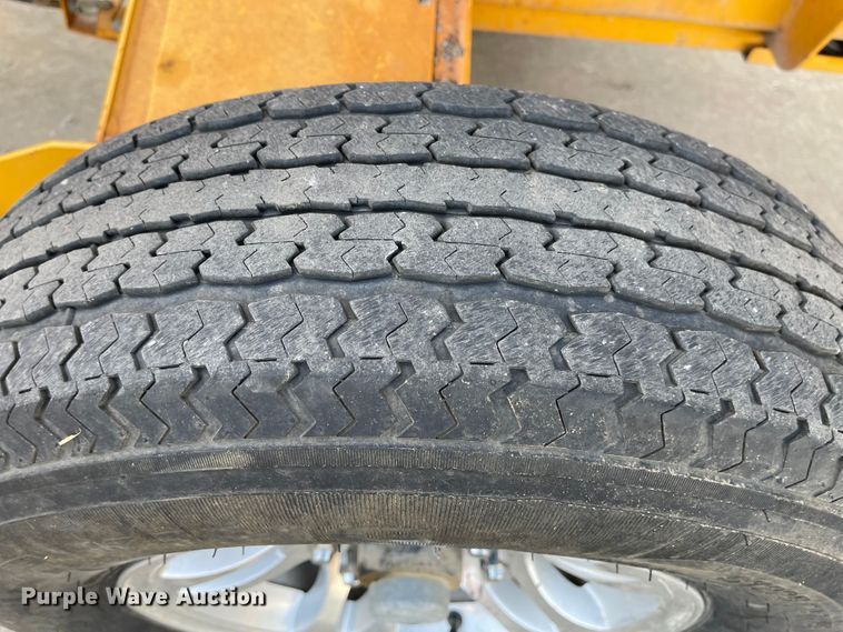 image for item JD9304 2015 Haulotte 4527A  boom lift