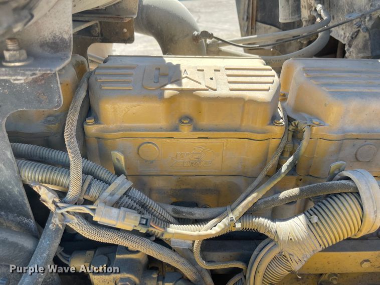 image for item JD9306 1997 Kenworth T800  dump truck