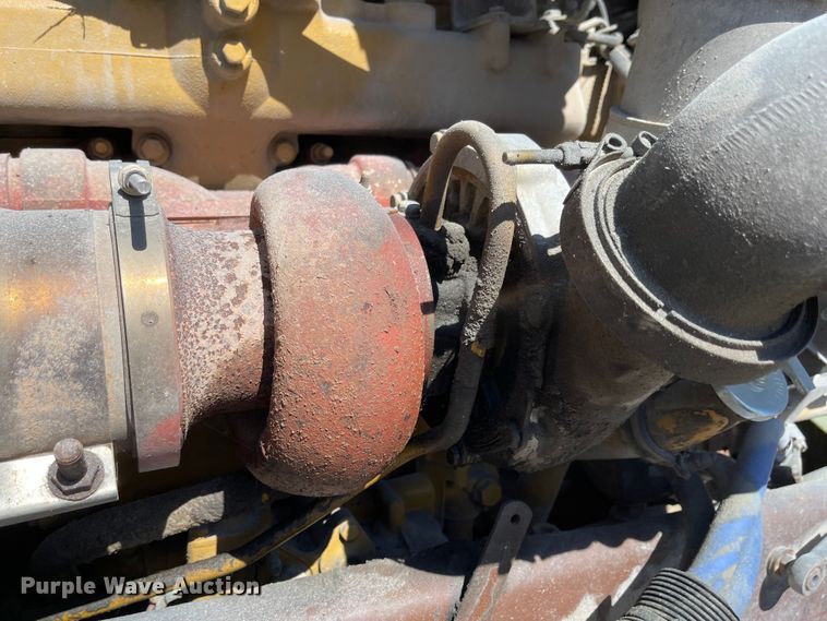 image for item JD9306 1997 Kenworth T800  dump truck