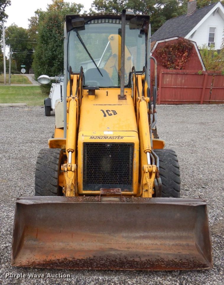 image for item JL9919 1998 JCB 208S  backhoe