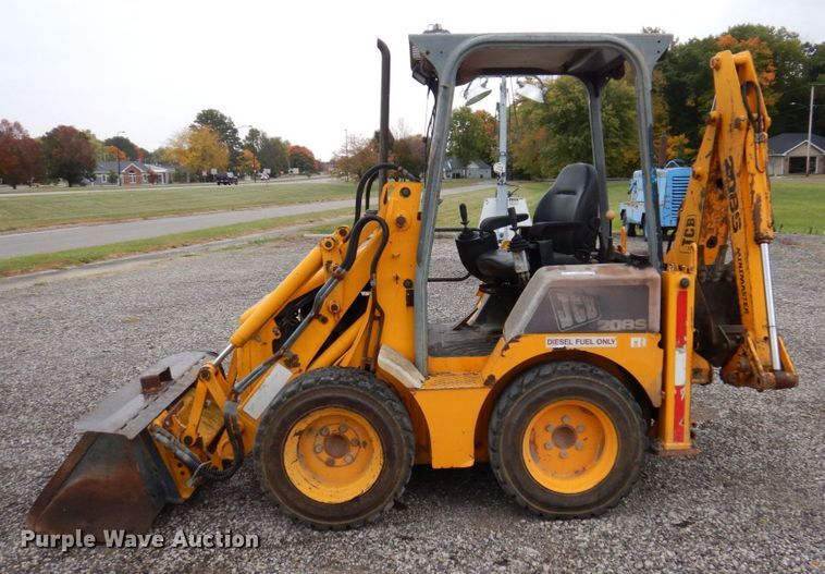 image for item JL9919 1998 JCB 208S  backhoe