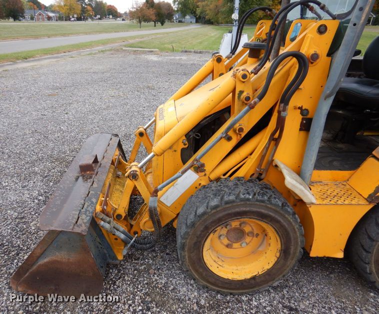 image for item JL9919 1998 JCB 208S  backhoe