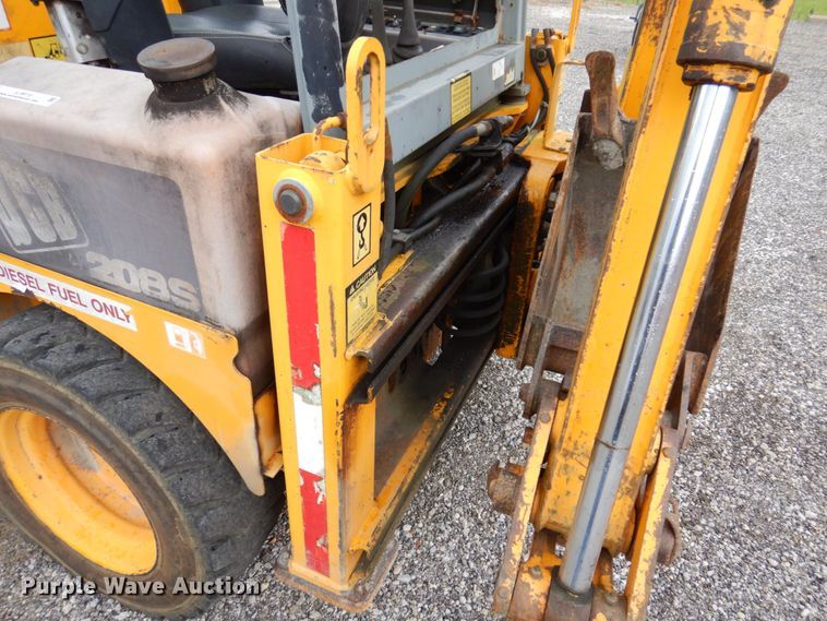 image for item JL9919 1998 JCB 208S  backhoe