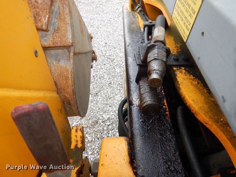 image for item JL9919 1998 JCB 208S  backhoe