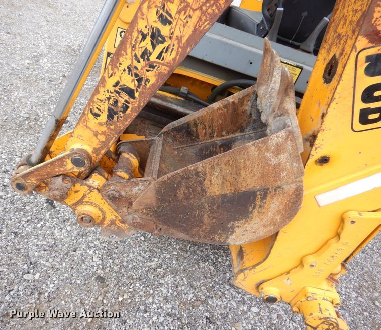 image for item JL9919 1998 JCB 208S  backhoe