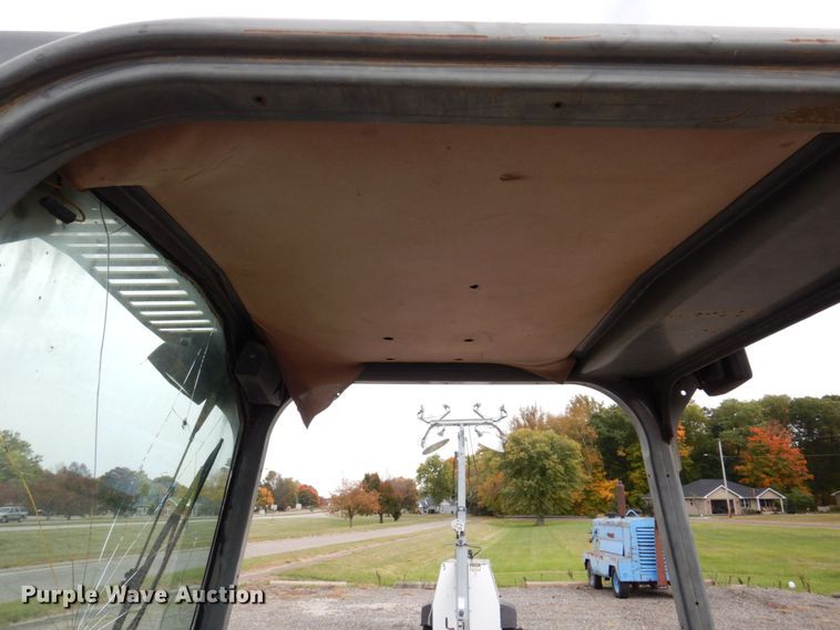 image for item JL9919 1998 JCB 208S  backhoe