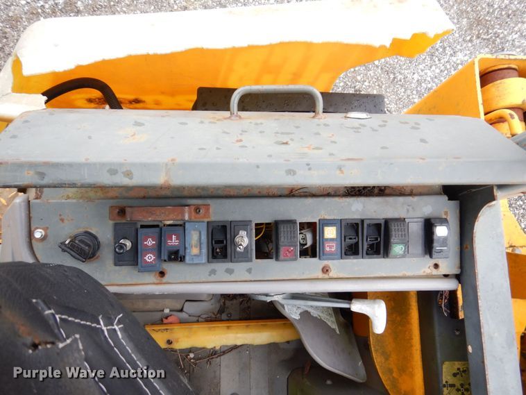 image for item JL9919 1998 JCB 208S  backhoe