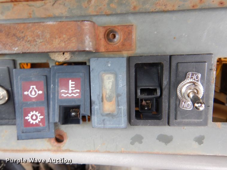 image for item JL9919 1998 JCB 208S  backhoe