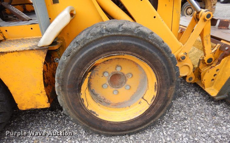 image for item JL9919 1998 JCB 208S  backhoe