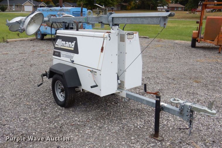 image for item JL9920 2009 Allmand NL7.5  light plant