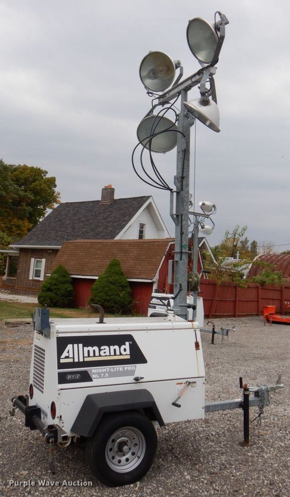 image for item JL9920 2009 Allmand NL7.5  light plant