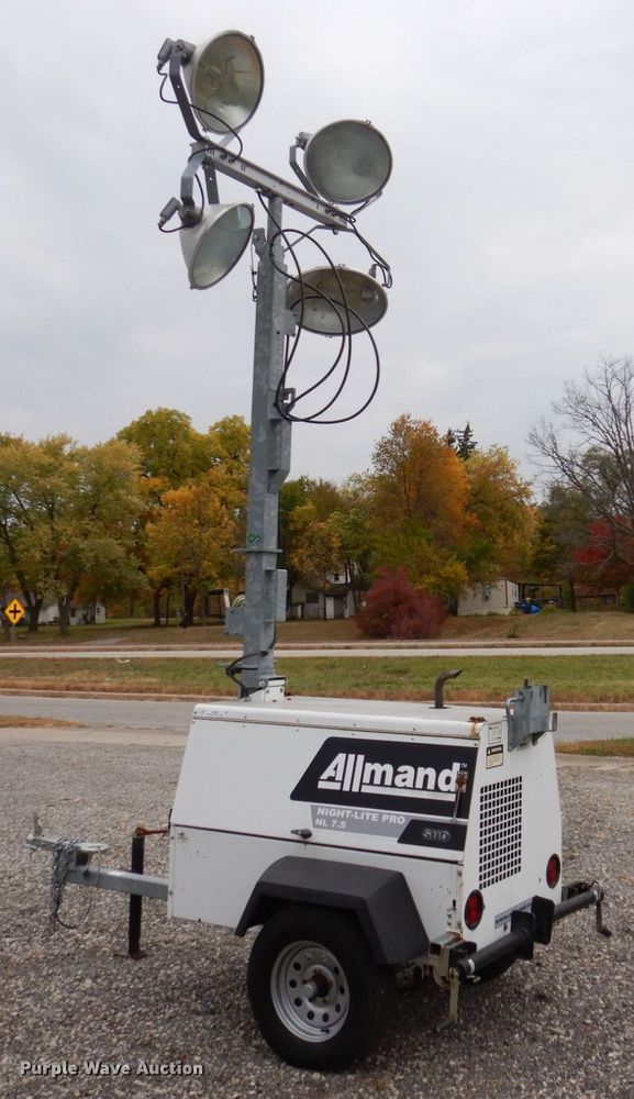 image for item JL9920 2009 Allmand NL7.5  light plant