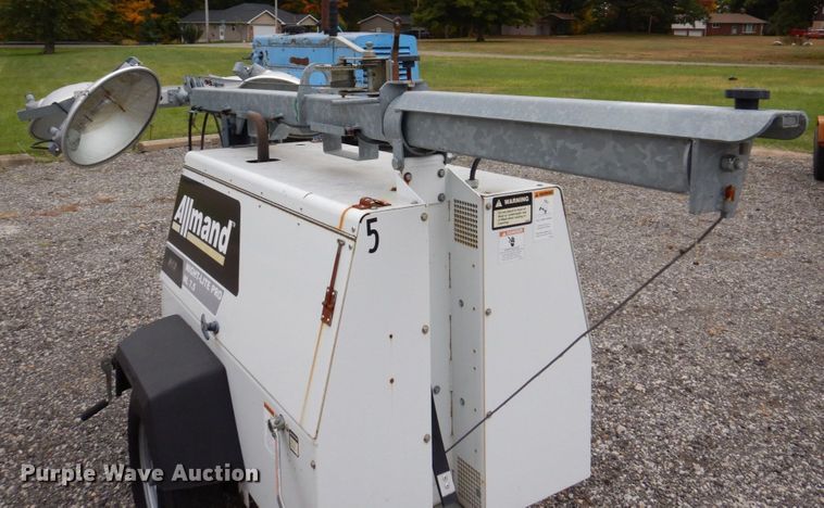 image for item JL9920 2009 Allmand NL7.5  light plant