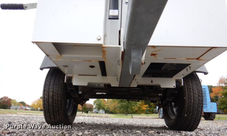 image for item JL9920 2009 Allmand NL7.5  light plant