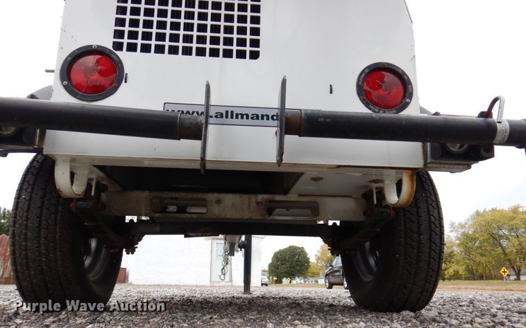 image for item JL9920 2009 Allmand NL7.5  light plant