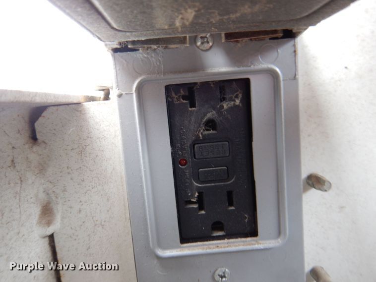 image for item JL9920 2009 Allmand NL7.5  light plant