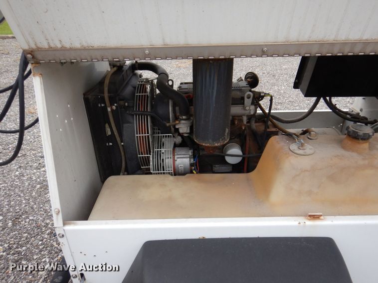 image for item JL9920 2009 Allmand NL7.5  light plant