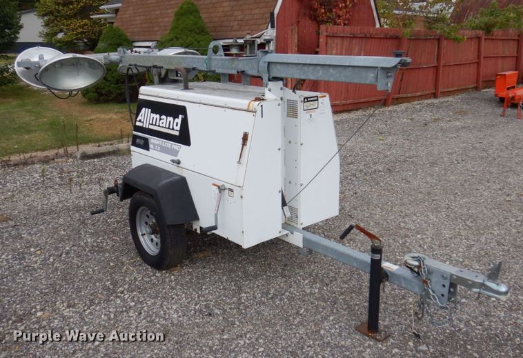 image for item JL9921 2009 Allmand NL7.5  light plant