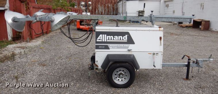 image for item JL9921 2009 Allmand NL7.5  light plant