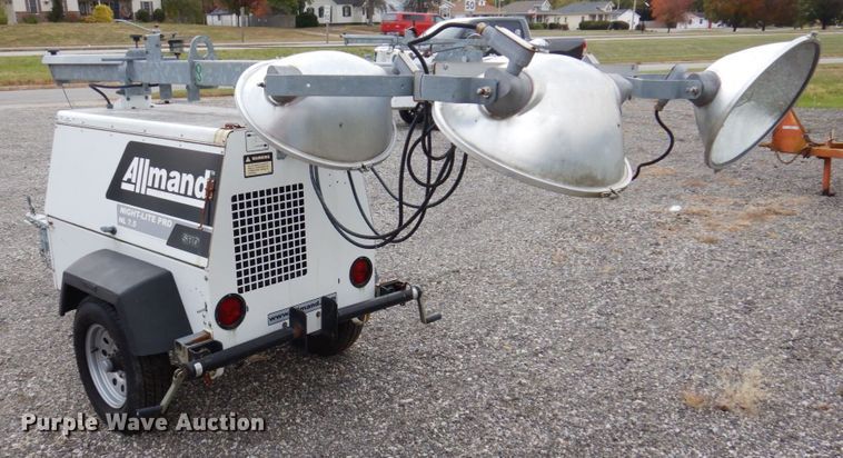 image for item JL9921 2009 Allmand NL7.5  light plant