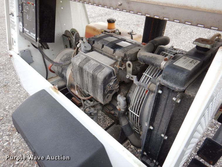 image for item JL9921 2009 Allmand NL7.5  light plant