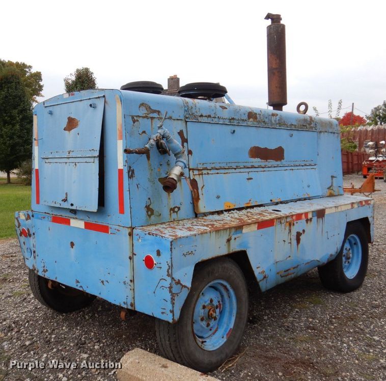 image for item JL9922 Leroi 600D-C  air compressor