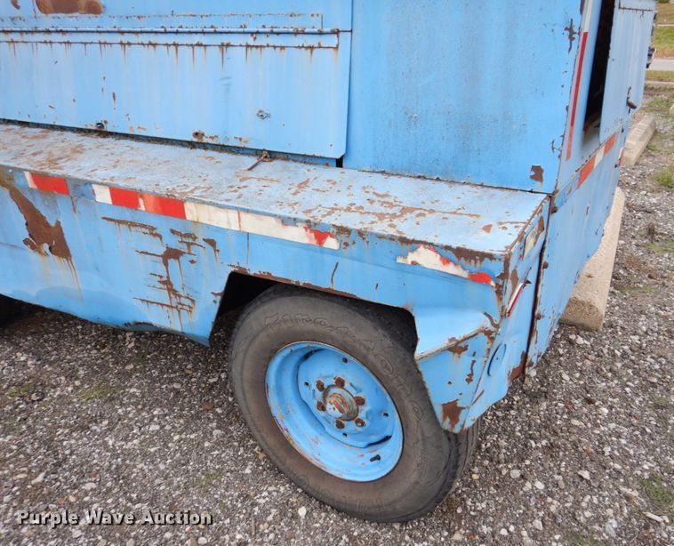 image for item JL9922 Leroi 600D-C  air compressor