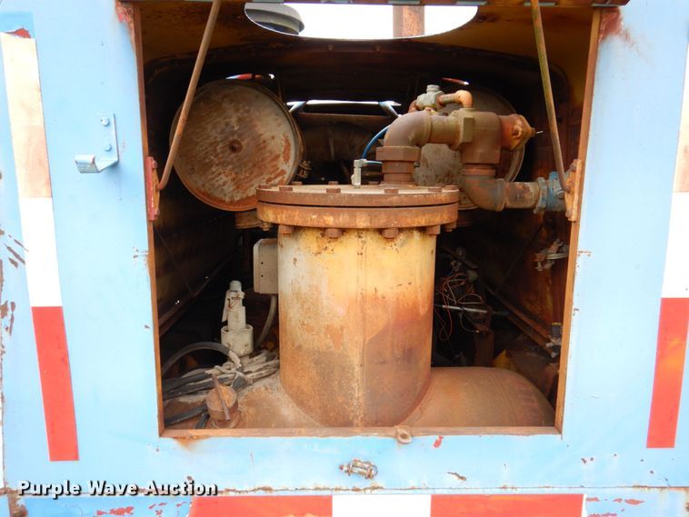 image for item JL9922 Leroi 600D-C  air compressor