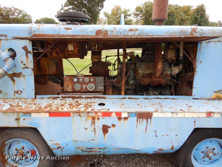 image for item JL9922 Leroi 600D-C  air compressor