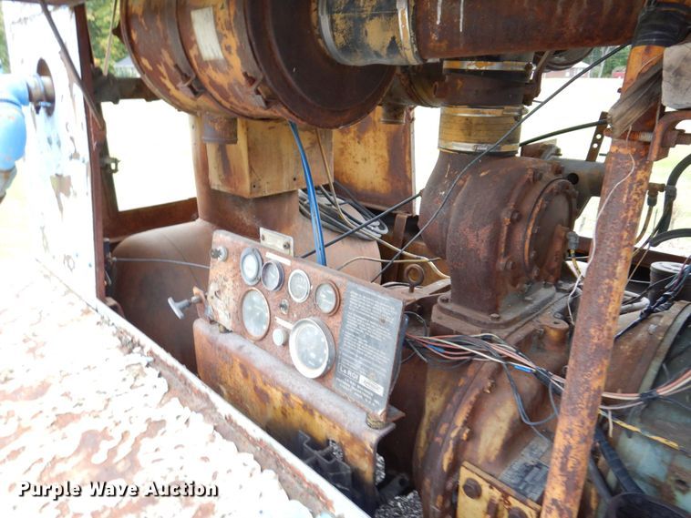 image for item JL9922 Leroi 600D-C  air compressor