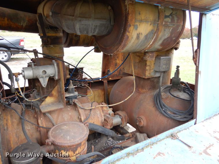 image for item JL9922 Leroi 600D-C  air compressor