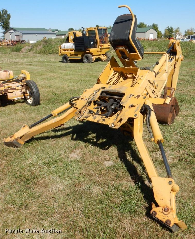 image for item JL9929 Vermeer B600A  backhoe attachment