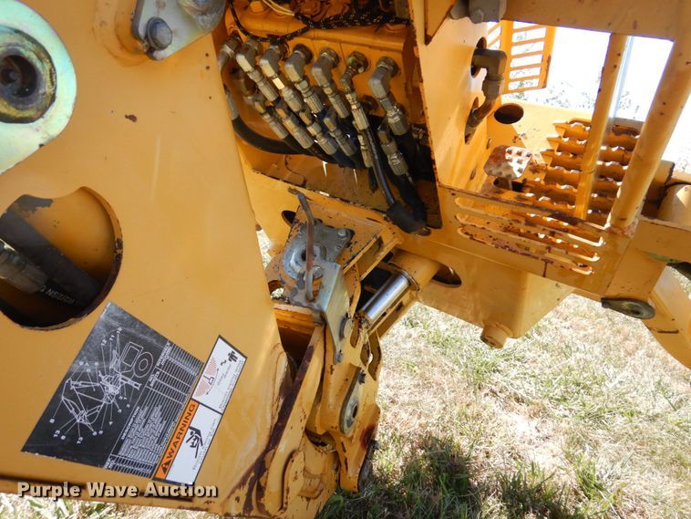 image for item JL9929 Vermeer B600A  backhoe attachment