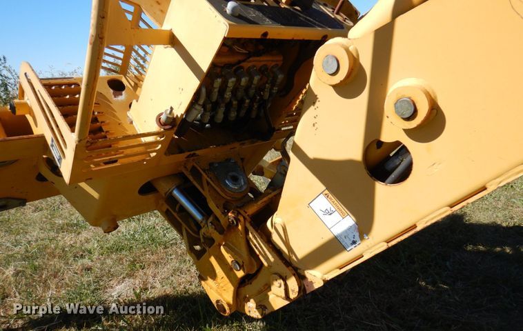image for item JL9929 Vermeer B600A  backhoe attachment