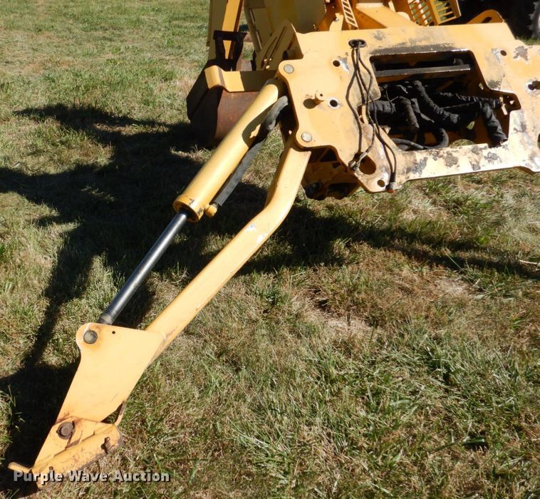 image for item JL9929 Vermeer B600A  backhoe attachment