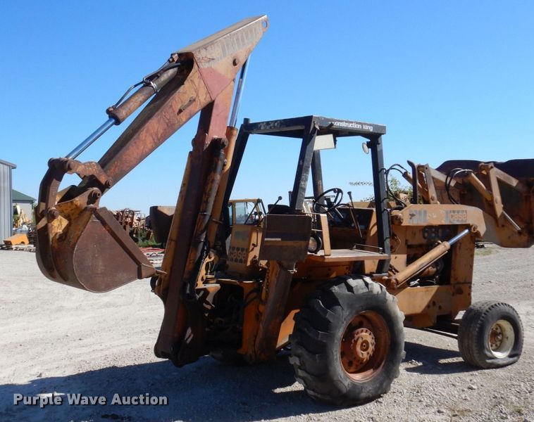 image for item JL9934 1976 Case 680E  backhoe