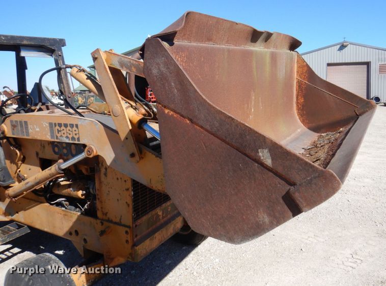 image for item JL9934 1976 Case 680E  backhoe