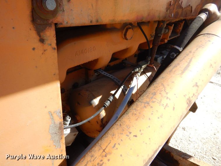 image for item JL9934 1976 Case 680E  backhoe