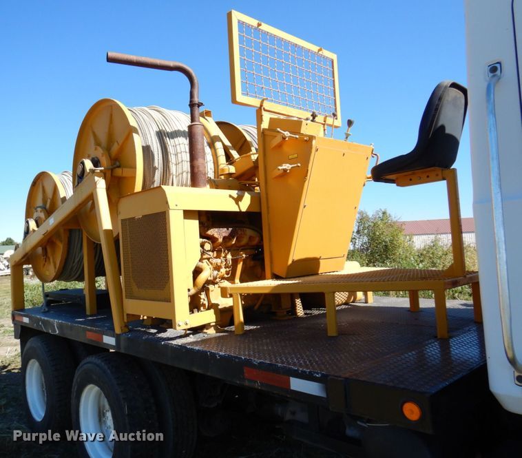 image for item JL9936 1996 Mack CH613  cable puller truck