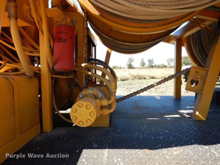 image for item JL9936 1996 Mack CH613  cable puller truck