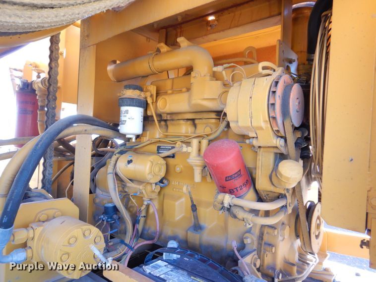 image for item JL9936 1996 Mack CH613  cable puller truck