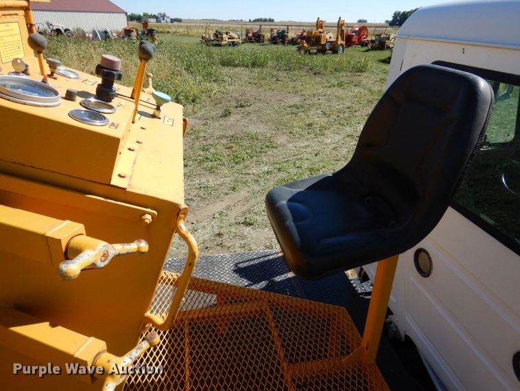 image for item JL9936 1996 Mack CH613  cable puller truck