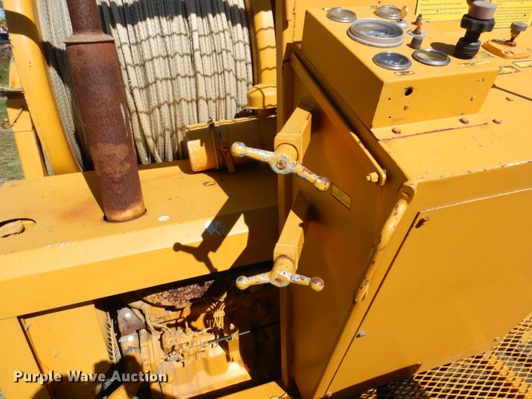 image for item JL9936 1996 Mack CH613  cable puller truck