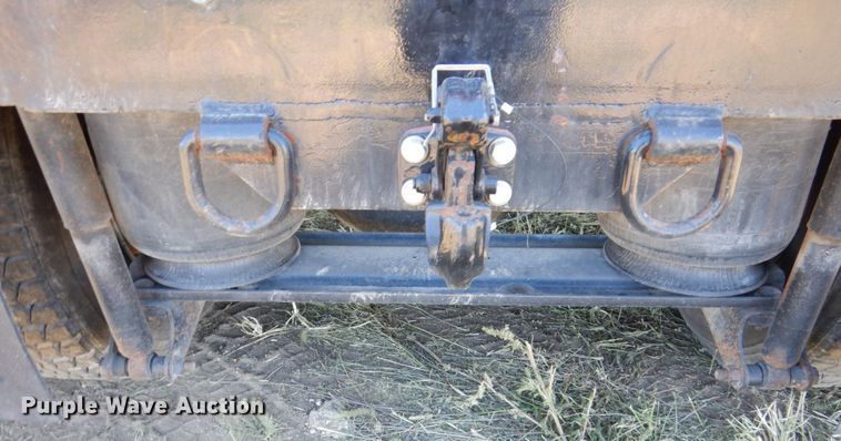 image for item JL9936 1996 Mack CH613  cable puller truck