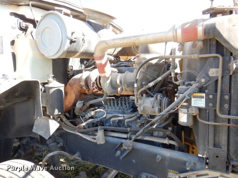 image for item JL9936 1996 Mack CH613  cable puller truck