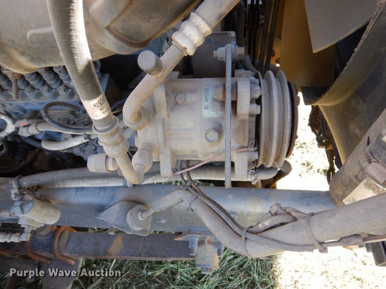 image for item JL9936 1996 Mack CH613  cable puller truck