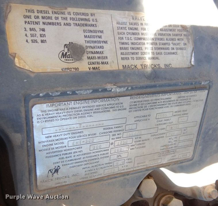 image for item JL9936 1996 Mack CH613  cable puller truck