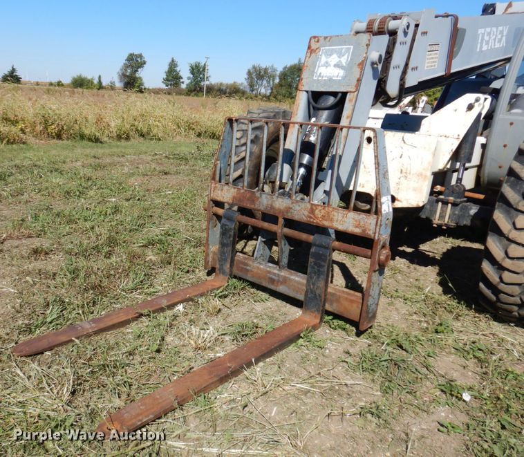 image for item JL9938 2005 Terex TH844C  telehandler