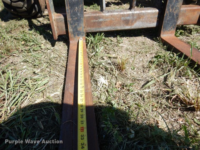 image for item JL9938 2005 Terex TH844C  telehandler