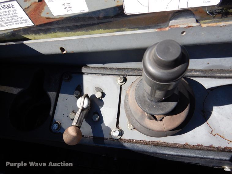 image for item JL9938 2005 Terex TH844C  telehandler